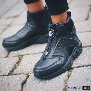 nike huarache boots womens